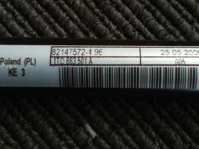 bontott VW TOURAN Hátsó Ülés Rögzítő