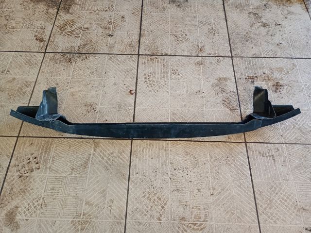 bontott VW TOURAN Homlokfal Alsó Tartó