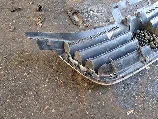 bontott VW TOURAN Hűtőrács