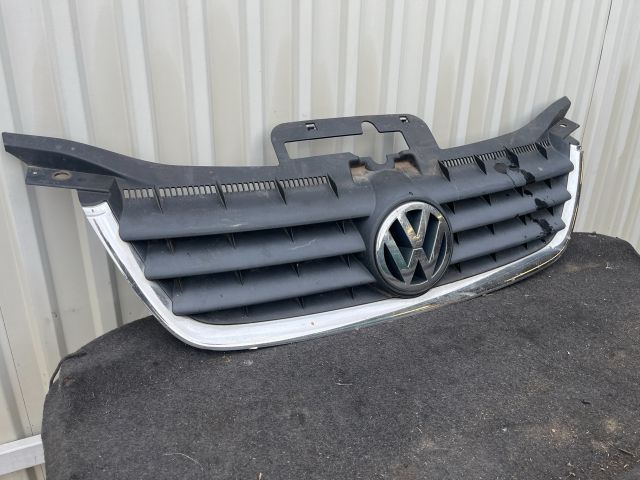 bontott VW TOURAN Hűtőrács
