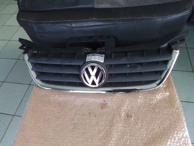 bontott VW TOURAN Hűtőrács