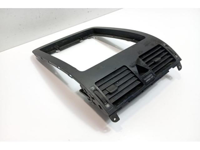 bontott VW TOURAN Hűtőrács