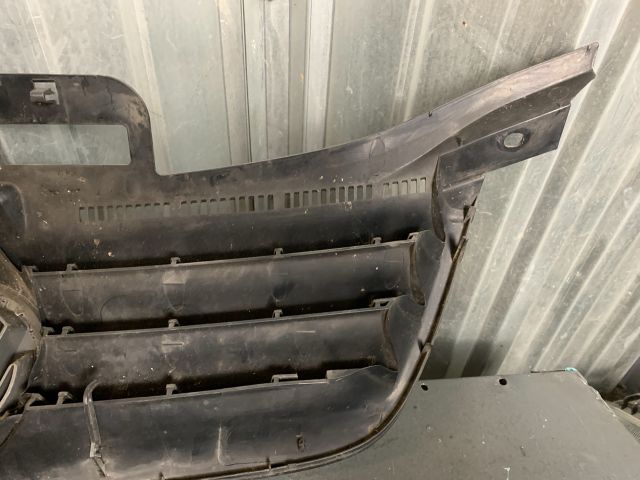 bontott VW TOURAN Hűtőrács