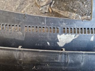 bontott VW TOURAN Hűtőrács