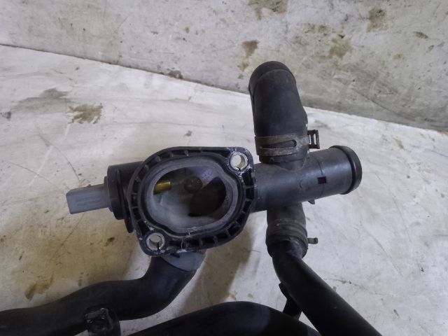 bontott VW TOURAN Hűtővíz Elosztó Cső