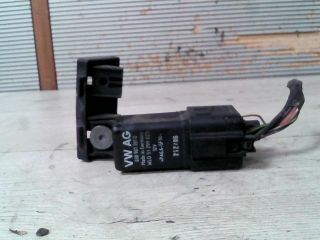 bontott VW TOURAN Izzító Relé