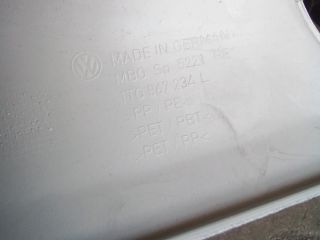 bontott VW TOURAN Jobb A Oszlop Burkolat