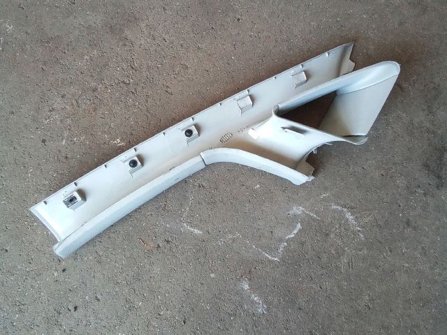 bontott VW TOURAN Jobb A Oszlop Burkolat