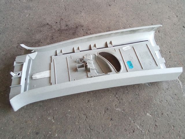 bontott VW TOURAN Jobb B Oszlop Burkolat