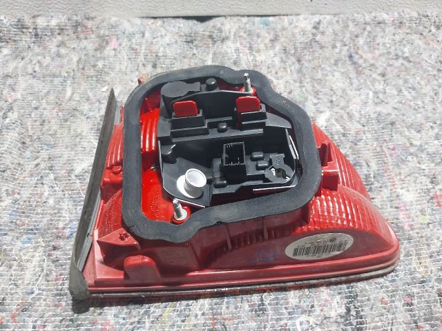 bontott VW TOURAN Jobb Belső Hátsó Lámpa