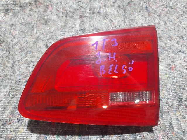 bontott VW TOURAN Jobb Belső Hátsó Lámpa