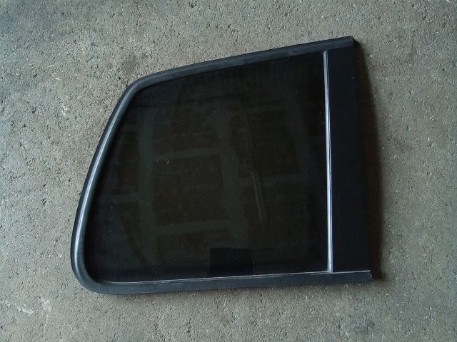 bontott VW TOURAN Jobb C Oszlop Oldalablak Üveg