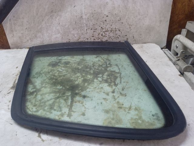 bontott VW TOURAN Jobb C Oszlop Oldalablak Üveg