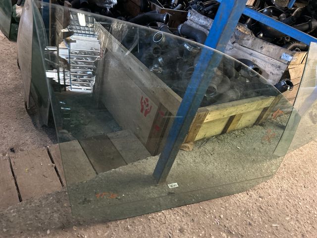 bontott VW TOURAN Jobb első Ablak