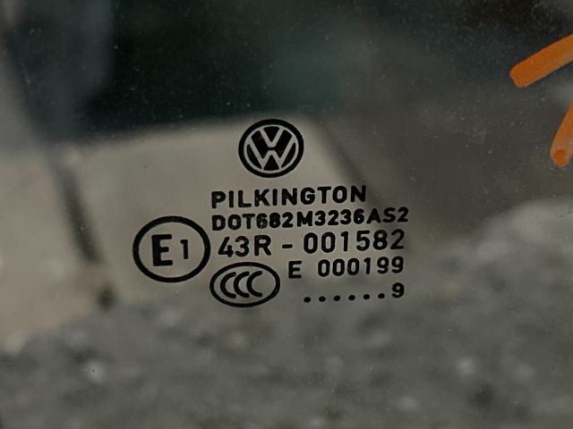 bontott VW TOURAN Jobb első Ablak