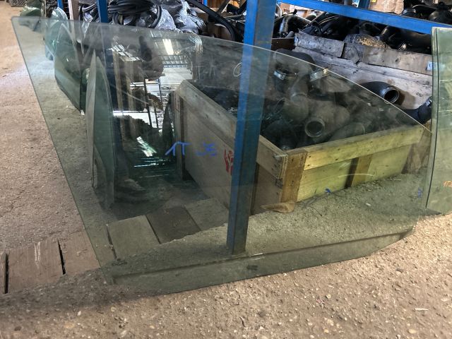 bontott VW TOURAN Jobb első Ablak