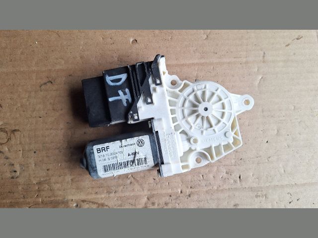 bontott VW TOURAN Jobb első Ablakemelő Motor