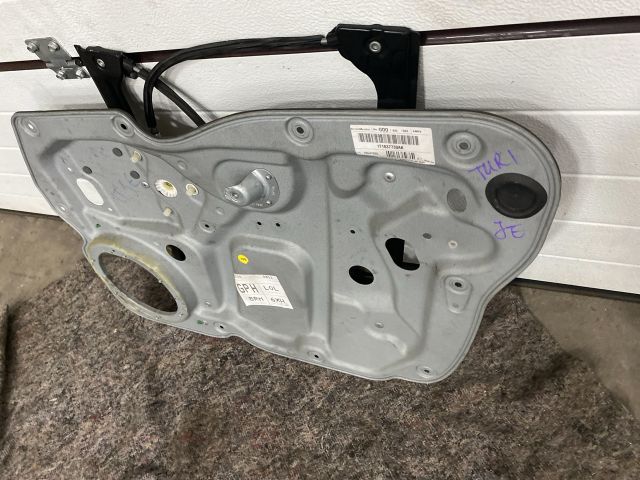 bontott VW TOURAN Jobb első Ablakemelő Szerkezet (Elektromos)