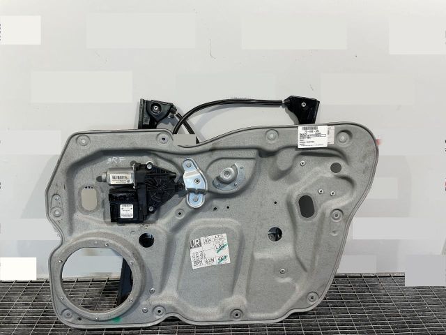 bontott VW TOURAN Jobb első Ablakemelő Szerkezet (Elektromos)