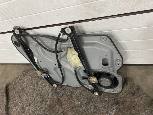 bontott VW TOURAN Jobb első Ablakemelő Szerkezet (Elektromos)