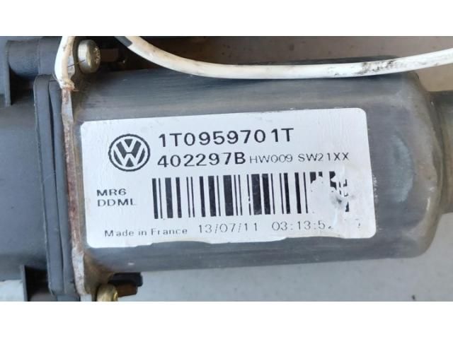 bontott VW TOURAN Jobb első Ablakemelő Szerkezet (Elektromos)