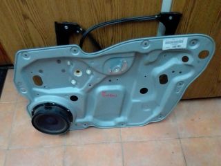 bontott VW TOURAN Jobb első Ablakemelő Szerkezet (Elektromos)
