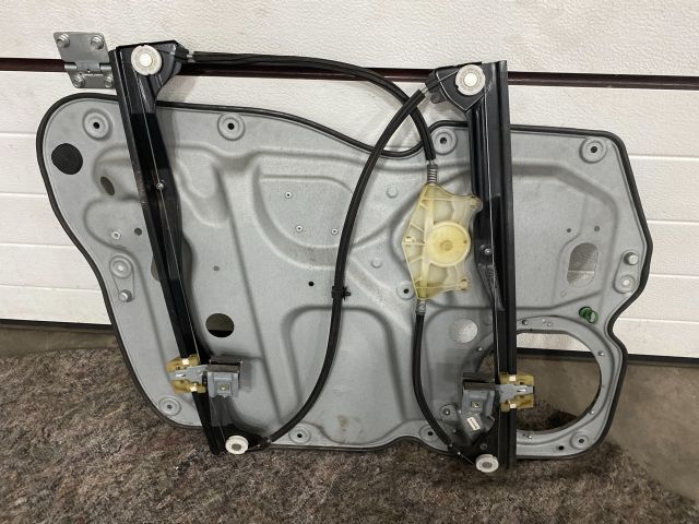 bontott VW TOURAN Jobb első Ablakemelő Szerkezet (Elektromos)