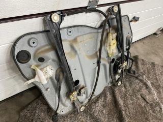 bontott VW TOURAN Jobb első Ablakemelő Szerkezet (Elektromos)