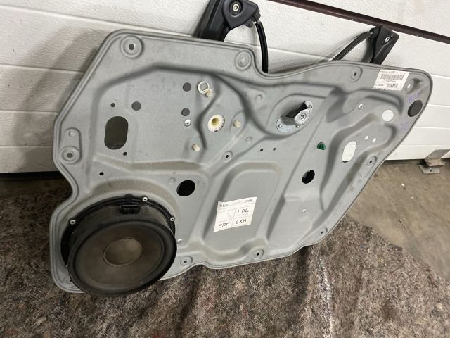 bontott VW TOURAN Jobb első Ablakemelő Szerkezet (Elektromos)