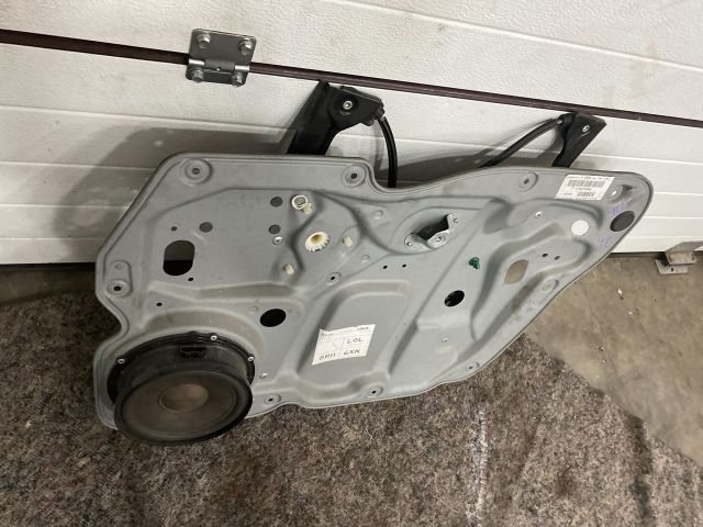 bontott VW TOURAN Jobb első Ablakemelő Szerkezet (Elektromos)
