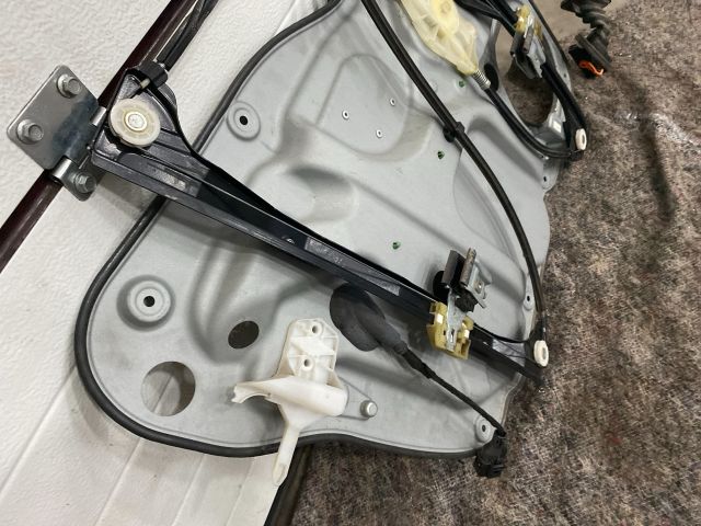 bontott VW TOURAN Jobb első Ablakemelő Szerkezet (Elektromos)