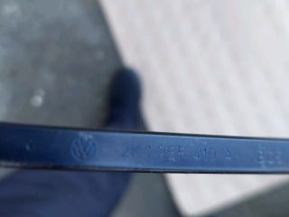 bontott VW TOURAN Jobb első Ablaktörlő Kar