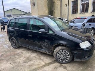 bontott VW TOURAN Jobb első Ablaktörlő Kar