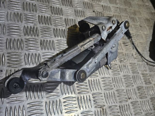 bontott VW TOURAN Jobb első Ablaktörlő Motor