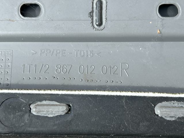 bontott VW TOURAN Jobb első Ajtó Kárpit