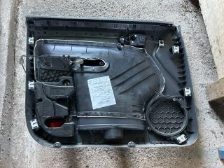 bontott VW TOURAN Jobb első Ajtó Kárpit