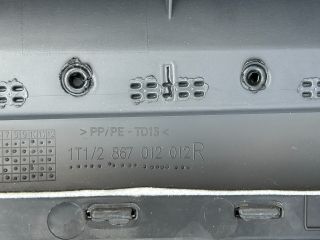 bontott VW TOURAN Jobb első Ajtó Kárpit