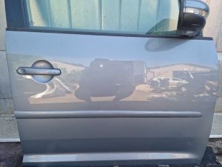 bontott VW TOURAN Jobb első Ajtó (Részeivel)