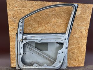 bontott VW TOURAN Jobb első Ajtó (Üres lemez)