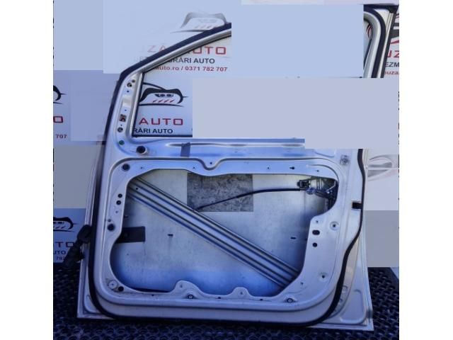bontott VW TOURAN Jobb első Ajtó (Üres lemez)