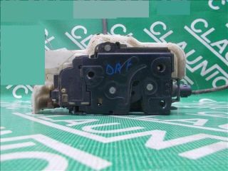 bontott VW TOURAN Jobb első Ajtózár