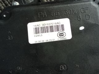 bontott VW TOURAN Jobb első Ajtózár