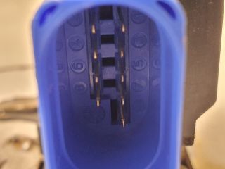 bontott VW TOURAN Jobb első Ajtózár