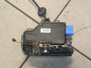 bontott VW TOURAN Jobb első Ajtózár