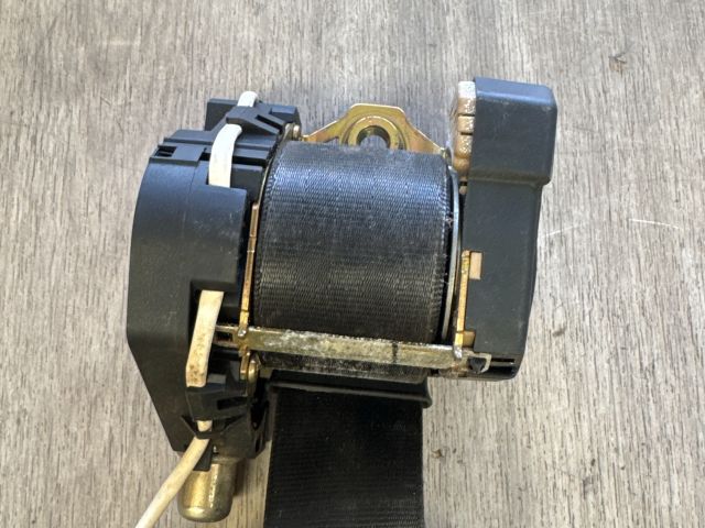 bontott VW TOURAN Jobb első Biztonsági Öv