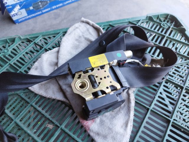 bontott VW TOURAN Jobb első Biztonsági Öv