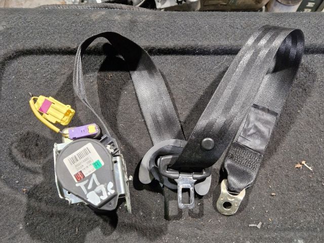 bontott VW TOURAN Jobb első Biztonsági Öv