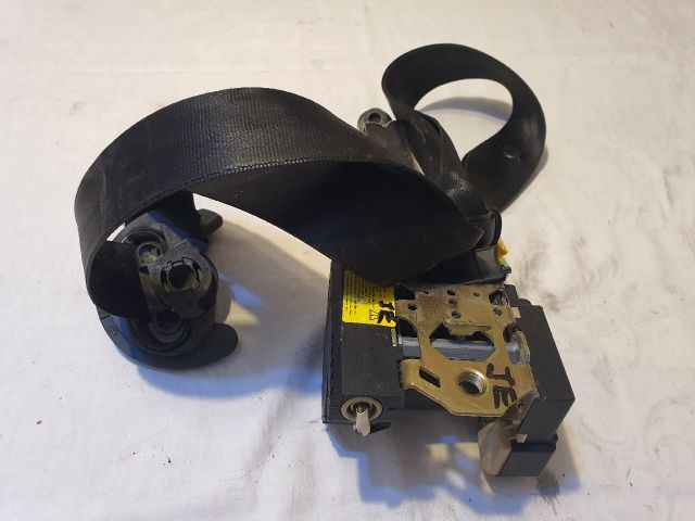 bontott VW TOURAN Jobb első Biztonsági Öv