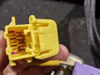 bontott VW TOURAN Jobb első Biztonsági Öv