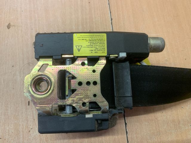 bontott VW TOURAN Jobb első Biztonsági Öv